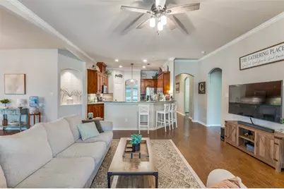 12332 Wagon Bow Drive, Burleson, TX 76028 - Photo 14