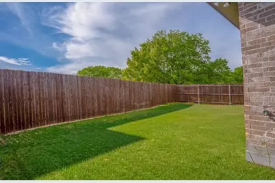 2010 Scarlet Lane, Melissa, TX 75454 - Photo 18
