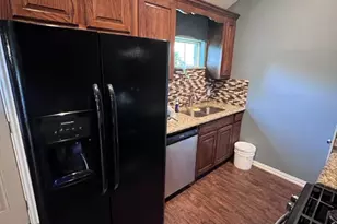 1331 Lanius St, Gainesville, TX 76240 - Photo 2