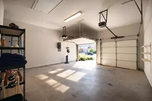 8121 Mary Curran Ct, Dallas, TX 75252 - Photo 34