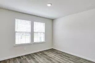 9813 Daisy Mae Ln, Aubrey, TX 76227 - Photo 24
