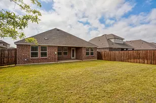 9813 Daisy Mae Ln, Aubrey, TX 76227 - Photo 26