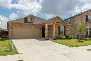 1316 Pepperhill Ln, Fort Worth, TX 76131 - Photo 2