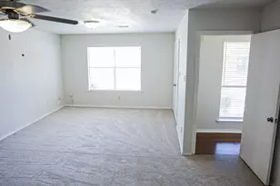 1302 Crescent St, Denton, TX 76201 - Photo 26