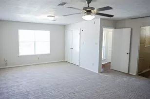 1302 Crescent St, Denton, TX 76201 - Photo 32
