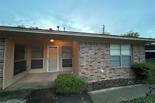 1302 Crescent St, Denton, TX 76201 - Photo 22