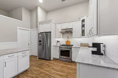 8411 Kestrel Court, McKinney, TX 75072 - Photo 10