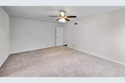 207 Fresh Meadow Drive, Trophy Club, TX 76262 - Photo 18