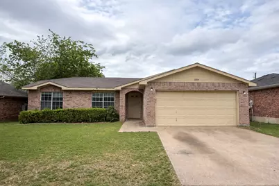 4809 Brianhill Drive, Fort Worth, TX 76135 - Photo 1