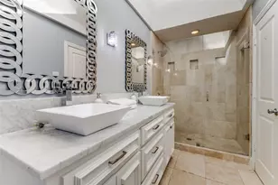 3778 Shorecrest Dr, Dallas, TX 75209 - Photo 16