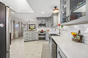 1010 Century Park Dr, Garland, TX 75040 - Photo 10