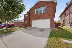 602 Flooded Gum St, Arlington, TX 76002 - Photo 2