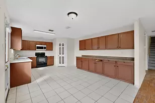 602 Flooded Gum St, Arlington, TX 76002 - Photo 8