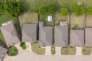 1160 Country Gln Dr, Godley, TX 76044 - Photo 32