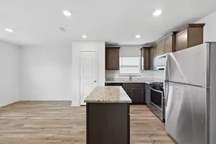 13709 Roosevelt Arch Dr, Ponder, TX 76259 - Photo 8