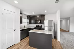 13709 Roosevelt Arch Dr, Ponder, TX 76259 - Photo 12