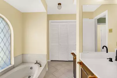 1005 Nottingham Drive, Carrollton, TX 75007 - Photo 32