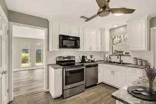 1005 Nottingham Dr, Carrollton, TX 75007 - Photo 14