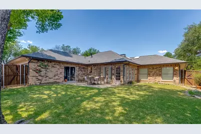 1005 Nottingham Drive, Carrollton, TX 75007 - Photo 38