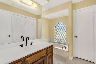 1005 Nottingham Drive, Carrollton, TX 75007 - Photo 34