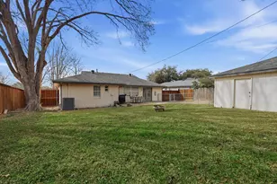 10029 Shadyview Dr, Dallas, TX 75238 - Photo 26