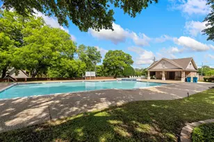 1906 Walnut Hill Dr, Rowlett, TX 75088 - Photo 36