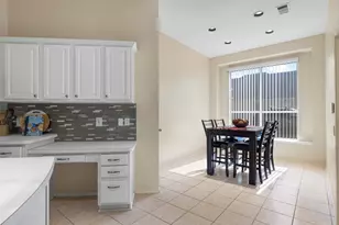 1906 Walnut Hill Dr, Rowlett, TX 75088 - Photo 10