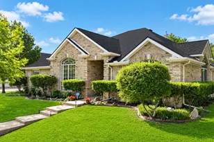 1906 Walnut Hill Dr, Rowlett, TX 75088 - Photo 2