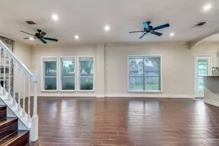 1145 Briar Oaks Dr, Irving, TX 75060 - Photo 4