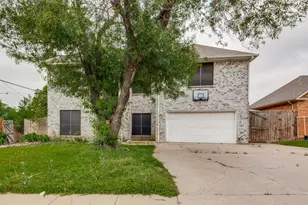 1145 Briar Oaks Dr, Irving, TX 75060 - Photo 1