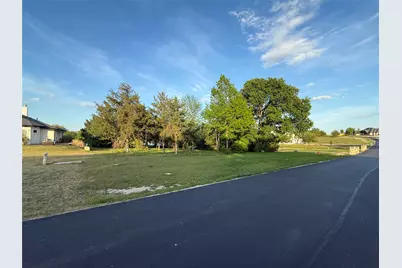B-110 Lake Shore Drive, McKinney, TX 75071 - Photo 10