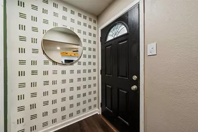 1207 Pembrook Drive, Waco, TX 76710 - Photo 4