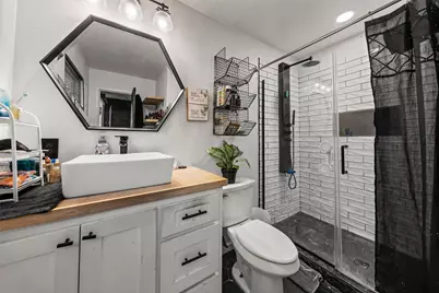 1207 Pembrook Drive, Waco, TX 76710 - Photo 16