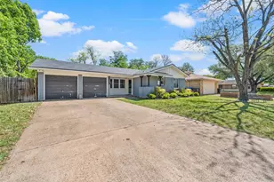 1207 Pembrook Dr, Waco, TX 76710 - Photo 2