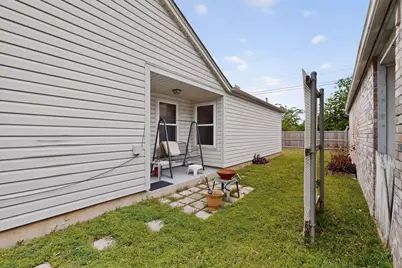 2424 Markland Street, Irving, TX 75060 - Photo 26