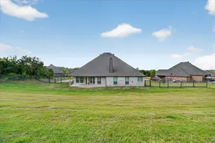 1019 Merriam Ct, Weatherford, TX 76087 - Photo 36