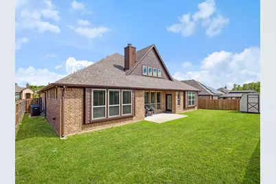 1919 Bellflower Drive, Glenn Heights, TX 75154 - Photo 32