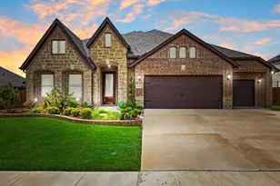 1919 Bellflower Dr, Glenn Heights, TX 75154 - Photo 40