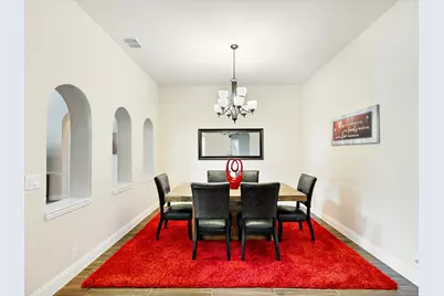 1919 Bellflower Drive, Glenn Heights, TX 75154 - Photo 6