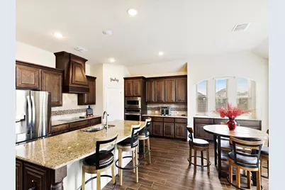 1919 Bellflower Drive, Glenn Heights, TX 75154 - Photo 14