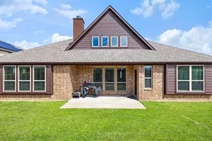 1919 Bellflower Dr, Glenn Heights, TX 75154 - Photo 30