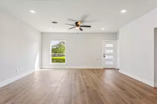 900 N 22nd St, Waco, TX 76707 - Photo 4