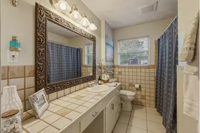 2367 Rockyglen Drive, Dallas, TX 75228 - Photo 12