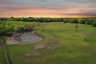 1406 N Johnson Loop, Montague, TX 76251 - Photo 4