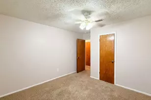 3708 Holland Dr, North Richland Hills, TX 76180 - Photo 16