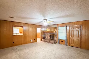 3708 Holland Dr, North Richland Hills, TX 76180 - Photo 8