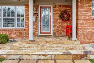 6463 Highgate Ln, Dallas, TX 75214 - Photo 2