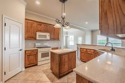 5916 Lamb Creek Drive, Fort Worth, TX 76179 - Photo 8