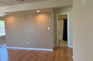 733 S Crockett Dr, Abilene, TX 79605 - Photo 8