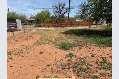 733 S Crockett Drive, Abilene, TX 79605 - Photo 14